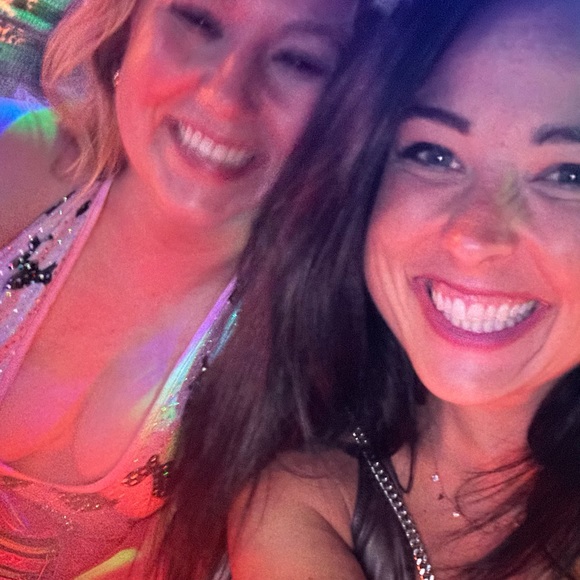 POSHER: IM4GE CH4NGE - supporting the ATX MVMT and every posher everywhere 😍😍 - Picture 16 of 16